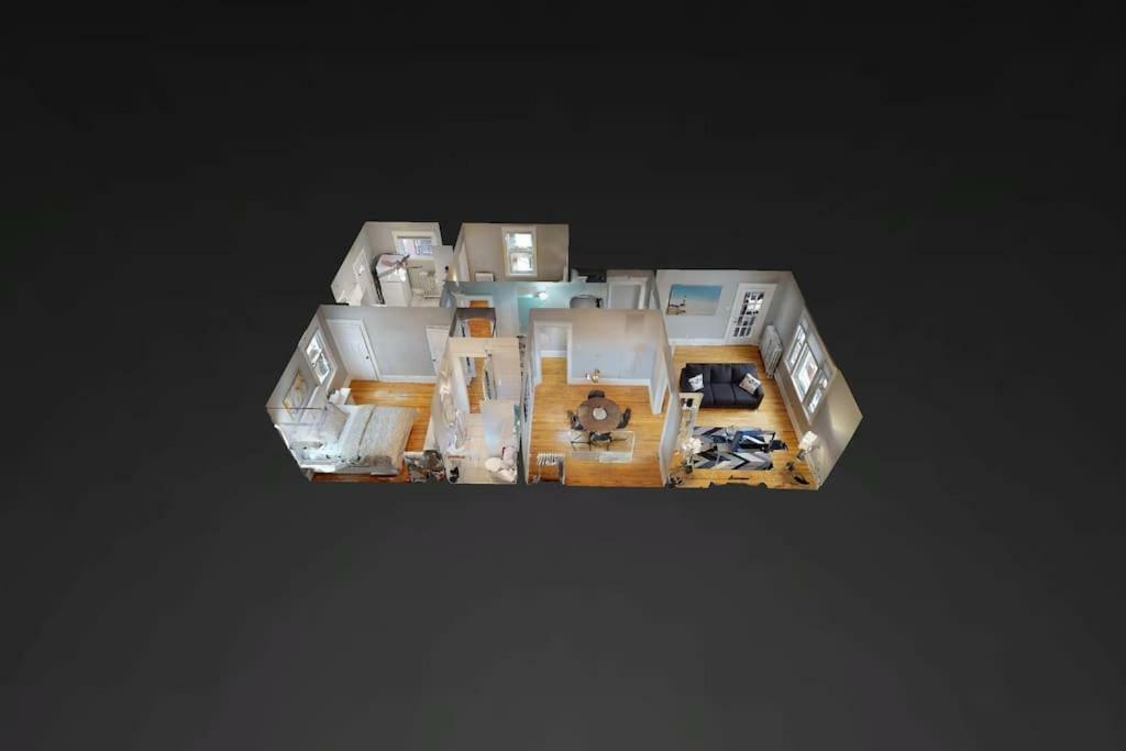 Bright, Clean, Private. In The Heart Of Downtown! Parking, Wi-Fi And Netflix Included Apartment Отава Екстериор снимка