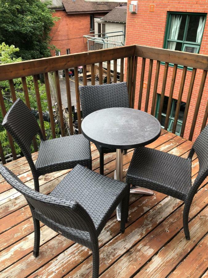 Bright, Clean, Private. In The Heart Of Downtown! Parking, Wi-Fi And Netflix Included Apartment Отава Екстериор снимка